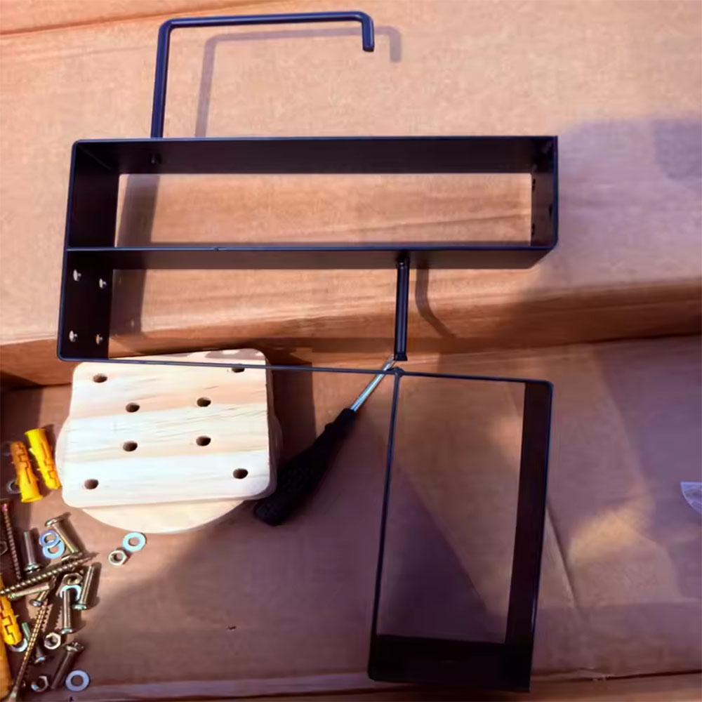 Wood Motorcycle Helmet Holder  - Sports Equipment Storage 评论和价格